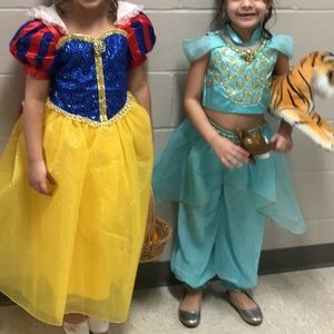 Disney Snow White dress size 7/8